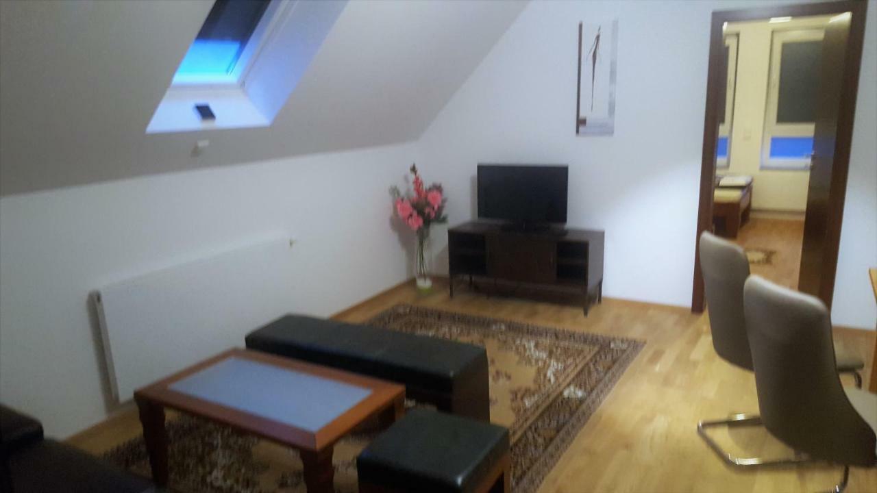 Apartments In Weissenhorn ไวเซนฮอร์น ภายนอก รูปภาพ